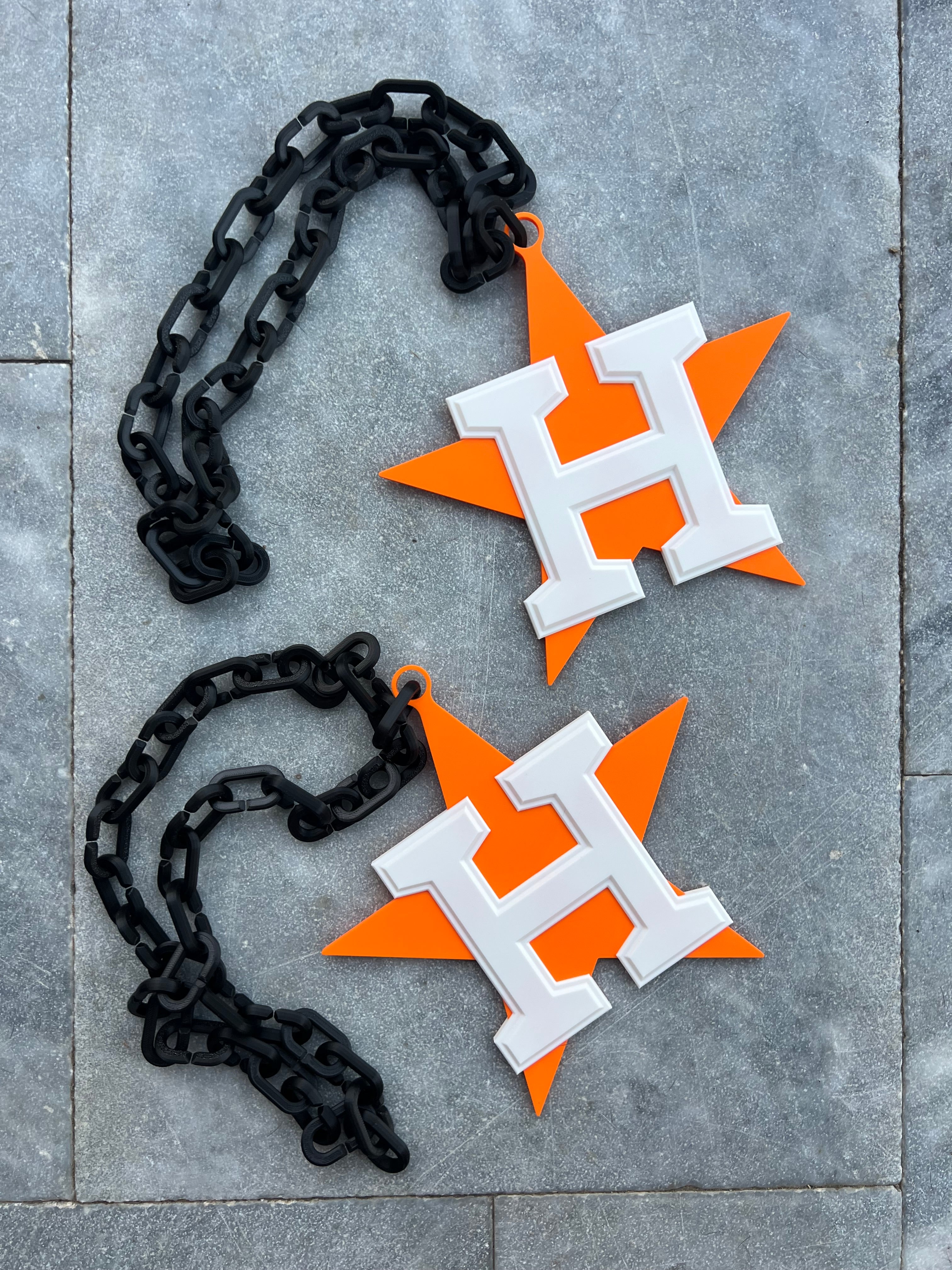 Astros H Spirit Chain